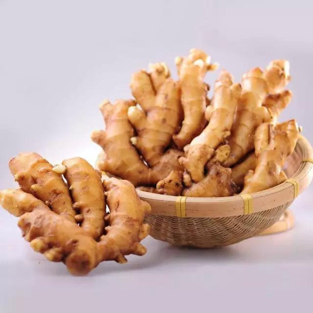 狐臭使人感到很尴尬，8个偏方让你轻松去狐臭