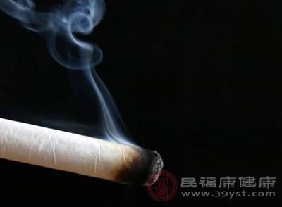 艾灸肚脐后的排病反应有哪些 艾灸注意这些